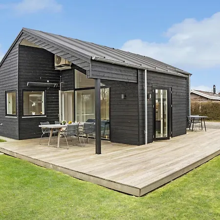 Дом отдыха Awesome In With Wifi